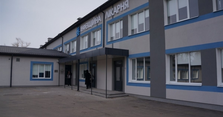 В ковидном госпитале Мелитополя от коронавируса лечатся 77 человек