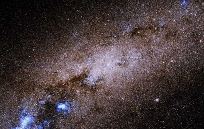 Hubble запечатлел снимок карликовой спиральной галактики (фото)