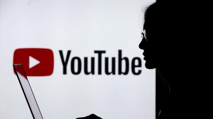Запрет на идентификацию людей и реклама во всех видео: YouTube ввел новые правила