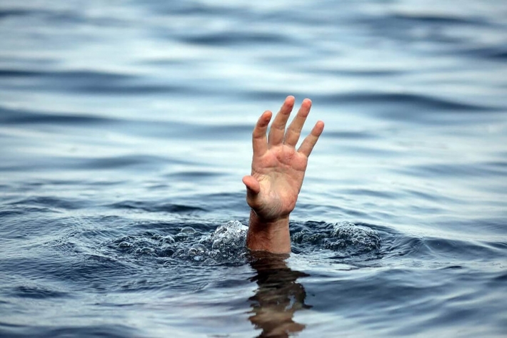 Звали на помощь, но никто не поверил - в Запорожье утонул подросток