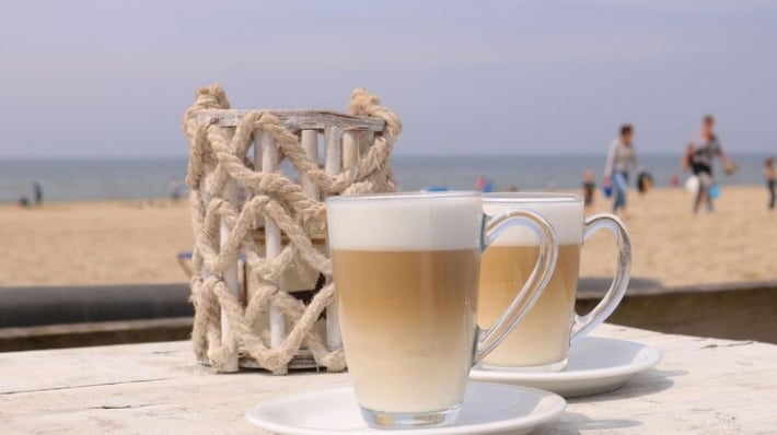 Почему нельзя пить кофе в жару