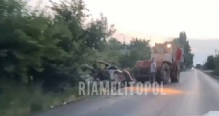 Водитель БМВ разбил в хлам автомобиль - появилась информация о пострадавших (видео)