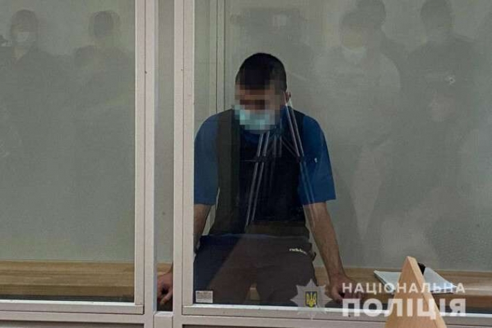 Под Днепром суд избрал меру пресечения мужчине, изрезавшего ножом 2-летнего мальчика
