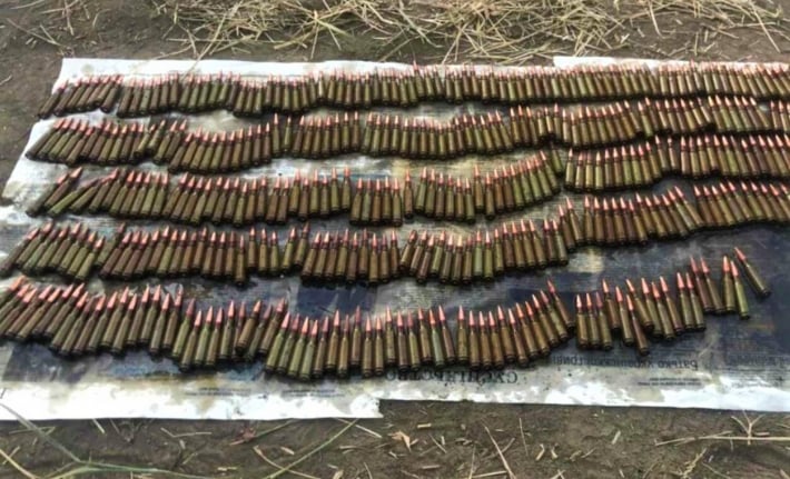 В Запорожской области обнаружили еще один тайник боеприпасов (фото)