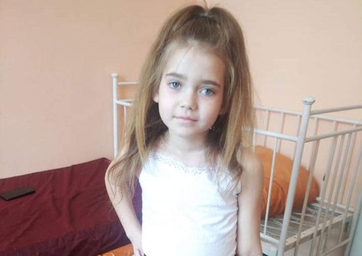 В Мелитопольском районе 9-летняя девочка борется за жизнь (фото)