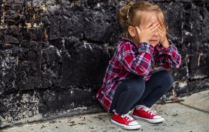 Детская истерика: какие фразы родителей под запретом и как унять поток слез
