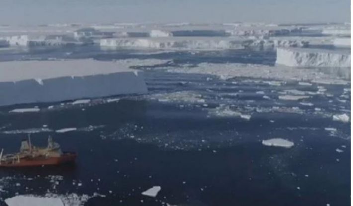 В Антарктиде разрушается "ледник судного дня" (видео)