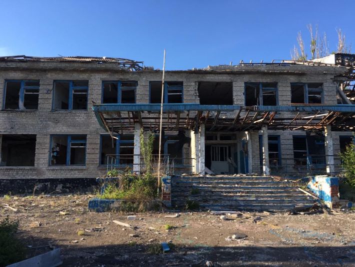 В Запорожской области в результате боевых действий повреждены семь учебных заведений