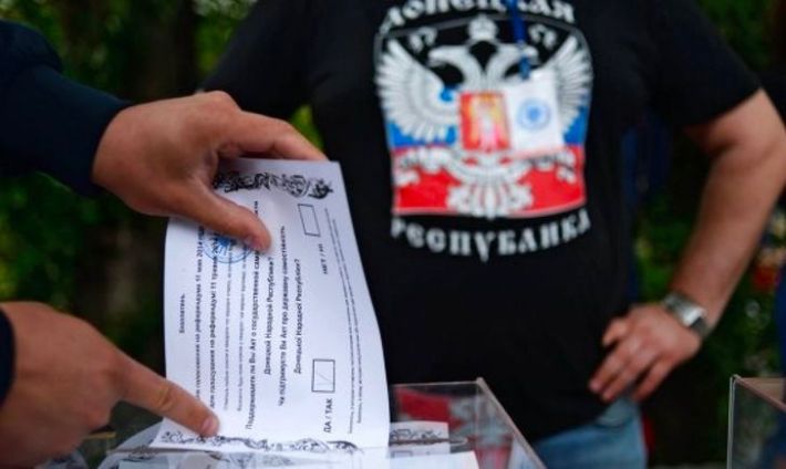 В Токмаке оккупанты РФ планируют провести псевдо-референдум