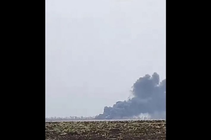 Украинские десантники уничтожили два российских вертолета на Харьковщине (видео)