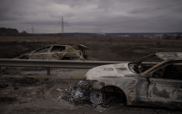 В Херсонской области россияне обстреляли "Градами" авто с мирными жителями: три человека погибли