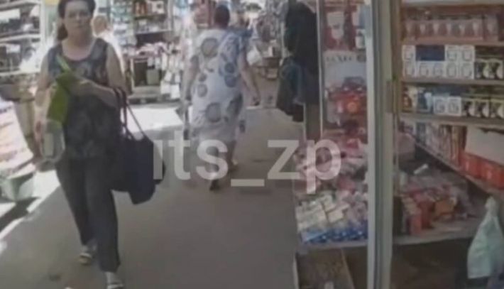 В Запорожье разыскивают женщину, потерявшую на рынке крупную сумму денег (видео)