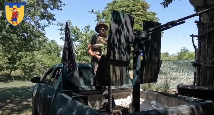 Бойцы Запорожской ТРО показали, как используют "Бандеромобиль" в бою с оккупантами (видео)