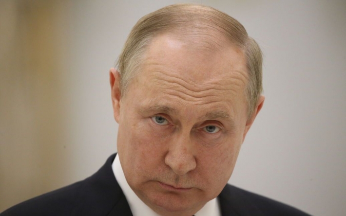 "Охраняет его дьявол": известный экстрасенс спрогнозировал, когда умрет Путин