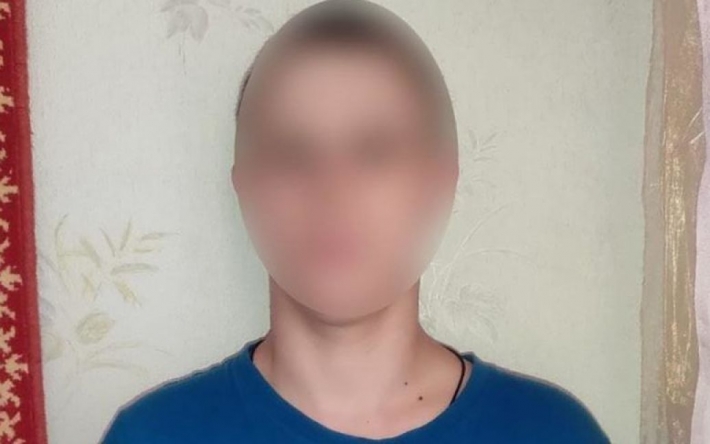 Привлекли за домашнее насилие: в Киеве 16-летний внук издевался над своей бабушкой