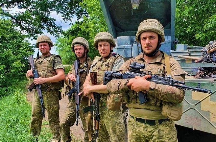 Бойцы ВСУ показали отработку по целям и уничтожение врага на Запорожском направлении (видео)