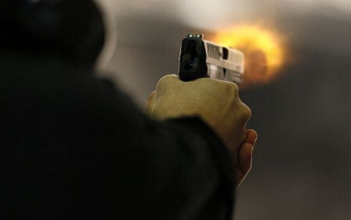 Устроившему стрельбу в центре Запорожья полицейскому суд назначил условное наказание