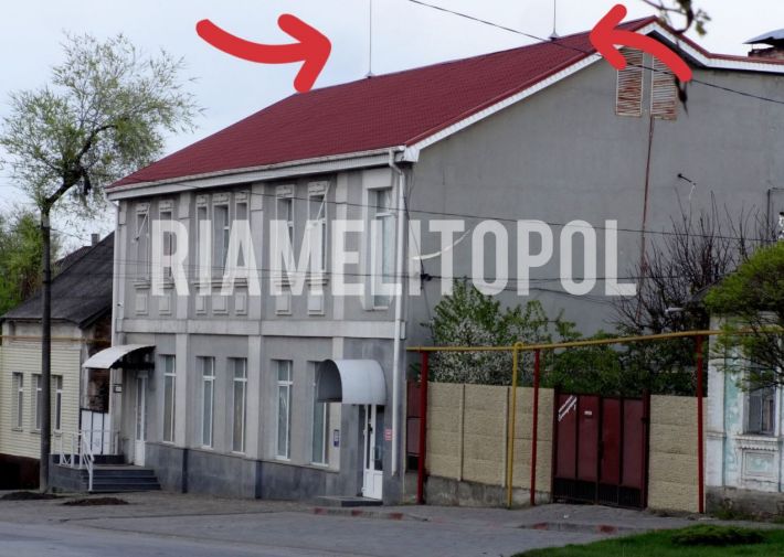 Бункер из цветочной лавки - оккупанты "переоборудовали" здание в центре Мелитополя