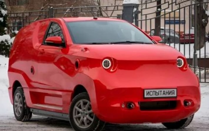 Новий російський електромобіль став посміховиськом у мережі: який він має вигляд (фото)