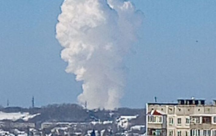 В России произошел взрыв на оборонном заводе "Алтай" (видео)