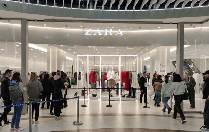 ZARA знову працює. Як відкривалися магазини Inditex у Києві (фото)