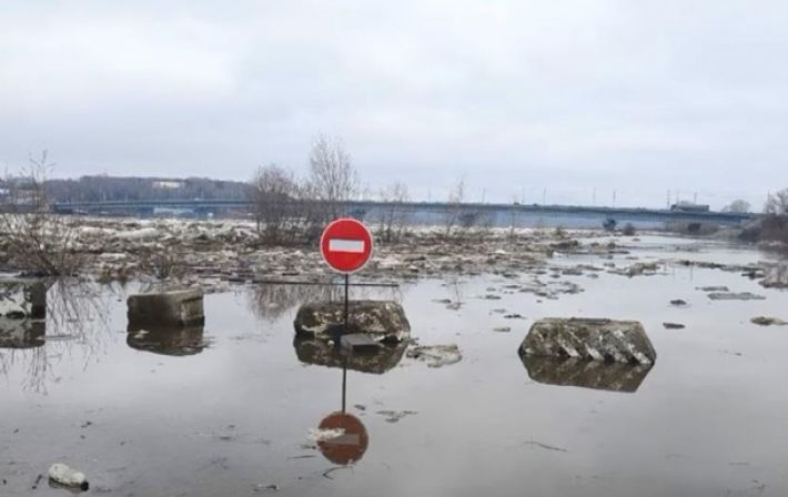В Росії повінь затопила уранові свердловини, вода потрапила в річку - ЗМІ