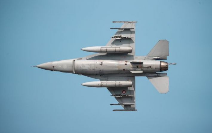 Смогут ли F-16 работать в тандеме со старой украинской авиацией: ответ Евлаша