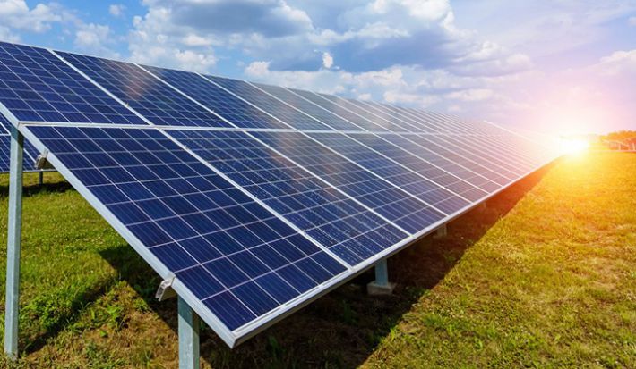 Мешканці Запоріжжя пропонують встановити сонячні панелі на зупинки громадського транспорту
