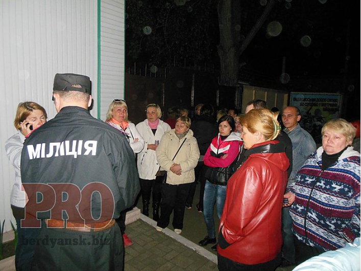 Бердянские правоохранители отправились защищать Луганск