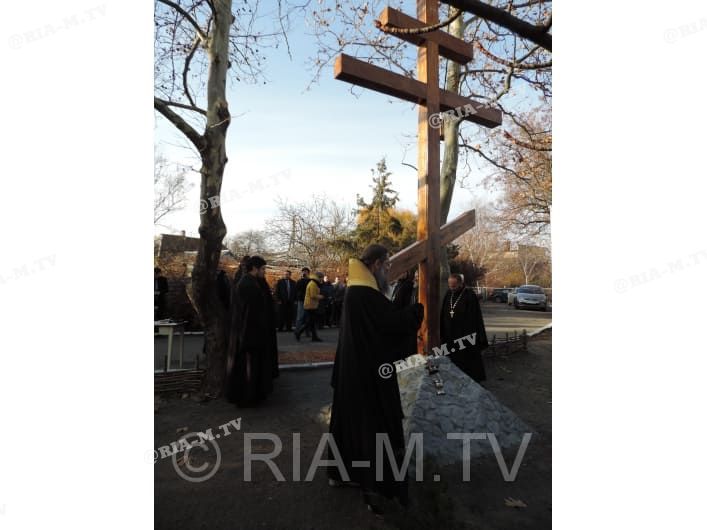 Поклонный крест в Мелитополе