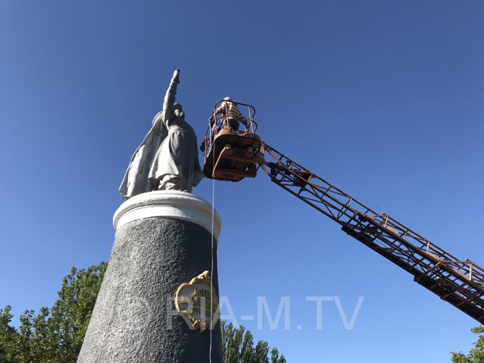 Памятник Хмельницкому