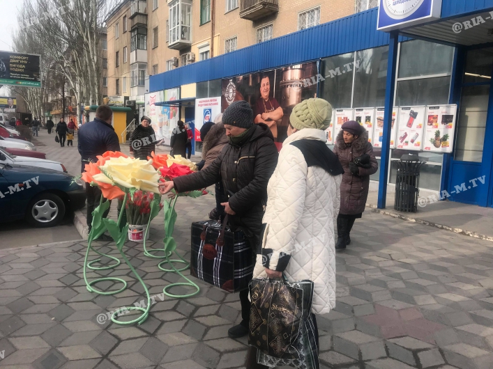 Продажа цветов на Красноармейской