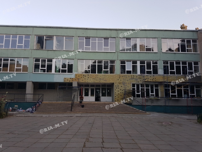 Школа ремонт здания