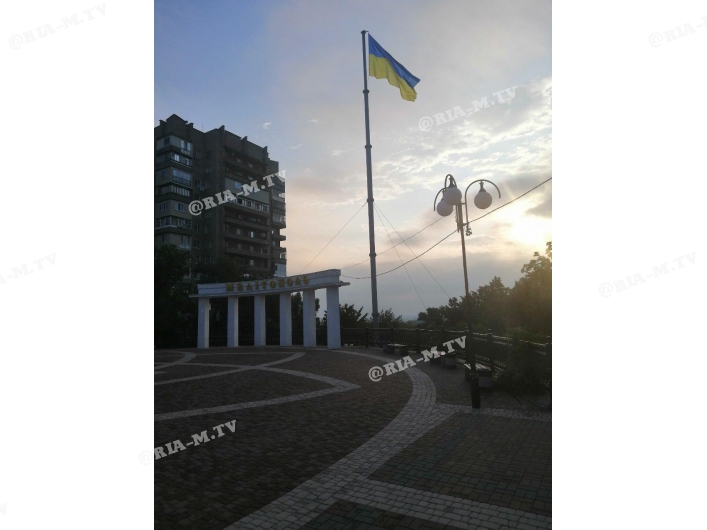 Флаг на площади Мелитополя