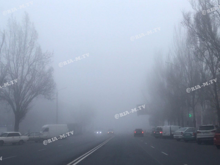 Туман на улицах города