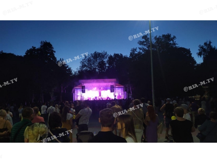 Концерт в парке Горького
