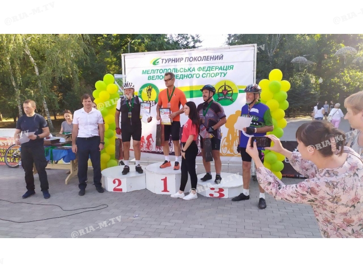 Победители велогонки в Мелитополе