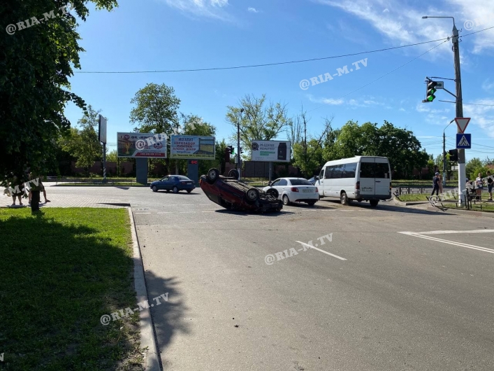 Авария на улице Ломоносова
