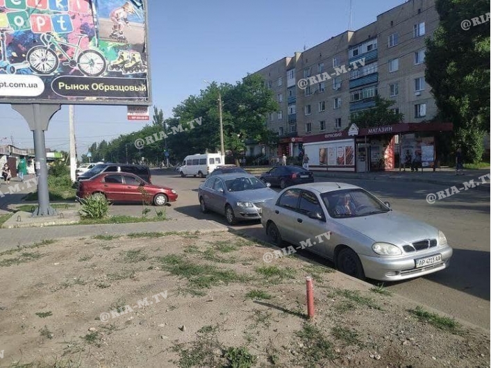 Гении парковки Новый Мелитополь
