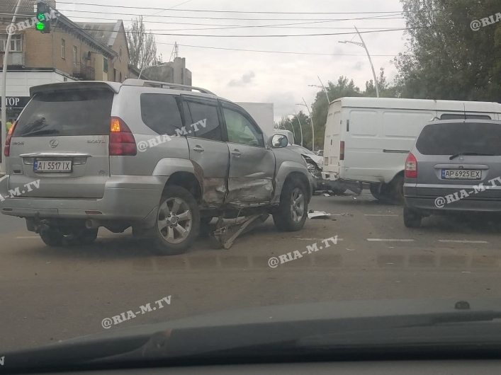 Авария на проспекте Б. Хмельницкого
