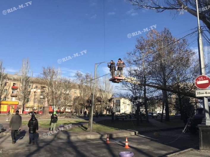 Украшение площади Мелитополь