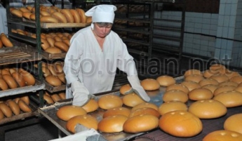 ЗМІ: В Україні зростає виробництво тіньового хліба