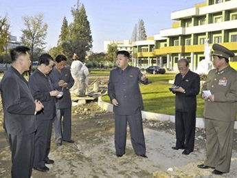 Ким Чен Ын снова попался на фотомонтаже