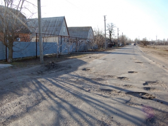 Дорогу на Семеновку отремонтируют в ближайшие дни