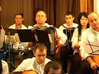 Мелитопольский оркестр народных инструментов представил Украину русской 