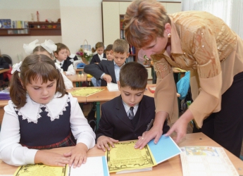 Учителя в Мелитополе отменили дневники и журналы
