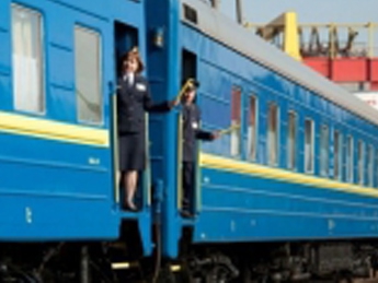 Запорожских железнодорожников поздравили с праздником