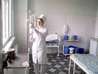 В Харьковской области с отравлением угарным газом госпитализировали двух малышей