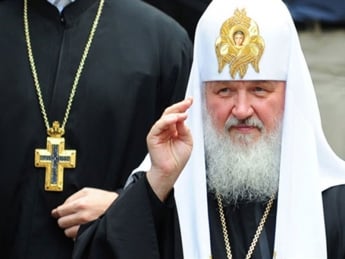 Патриарх Кирилл просит удочерить девочку, написавшую ему письмо