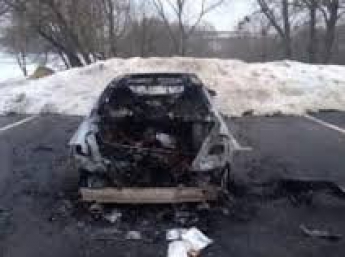 В Запорожской области в машине нашли сгоревший труп